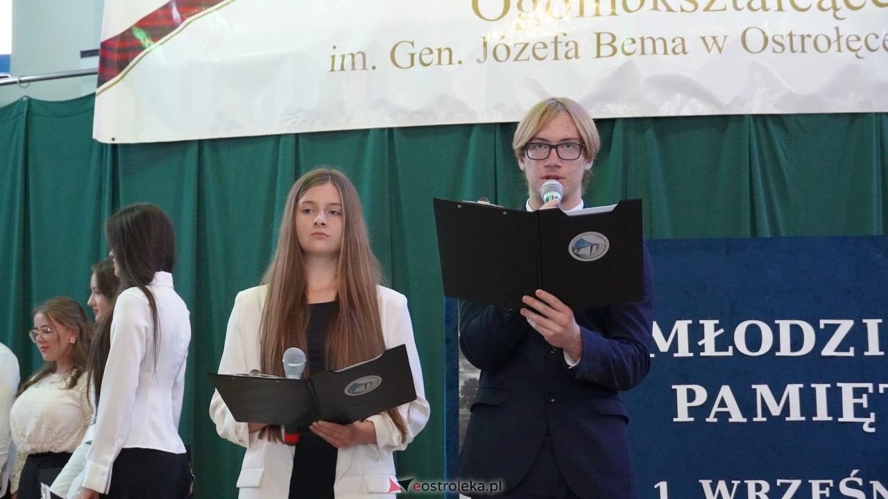Rozpoczęcia roku szkolnego 2026/2027 w I LO w Ostrołęce [01.09.2026] - zdjęcie #63 - eOstroleka.pl