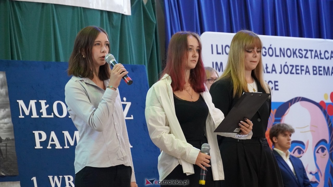 Rozpoczęcia roku szkolnego 2026/2027 w I LO w Ostrołęce [01.09.2026] - zdjęcie #46 - eOstroleka.pl