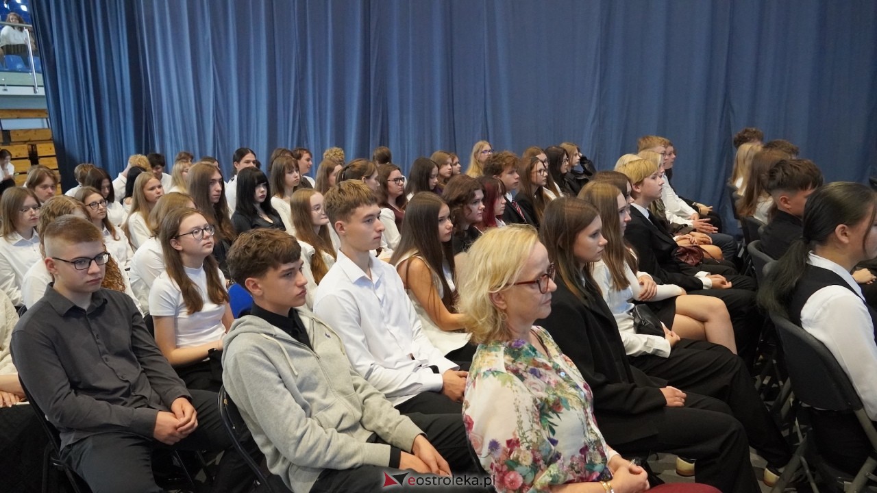 Rozpoczęcia roku szkolnego 2026/2027 w I LO w Ostrołęce [01.09.2026] - zdjęcie #3 - eOstroleka.pl