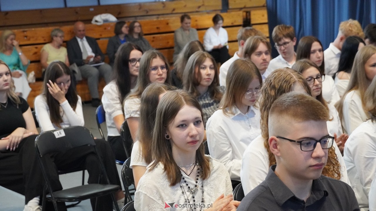 Rozpoczęcia roku szkolnego 2026/2027 w I LO w Ostrołęce [01.09.2026] - zdjęcie #1 - eOstroleka.pl