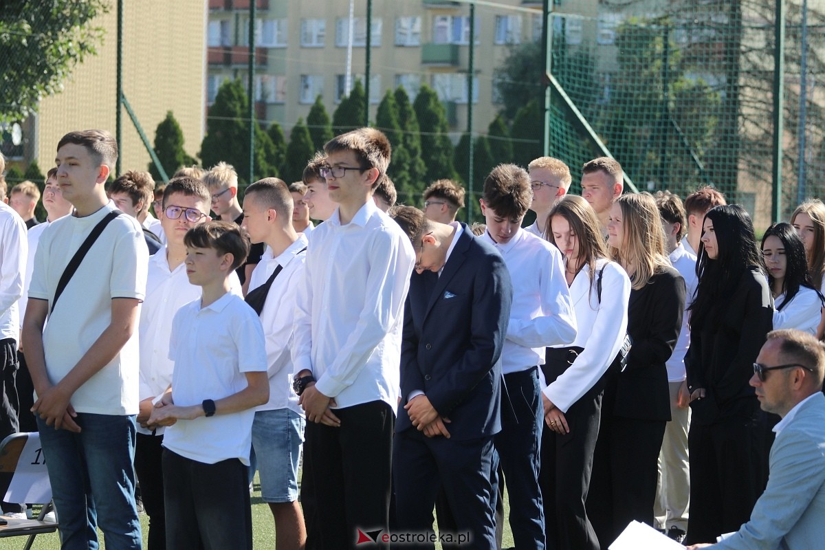 Rozpoczęcie roku szkolnego 2026/27 w ZSZ 1 w Ostrołęce [1.09.2026] - zdjęcie #70 - eOstroleka.pl