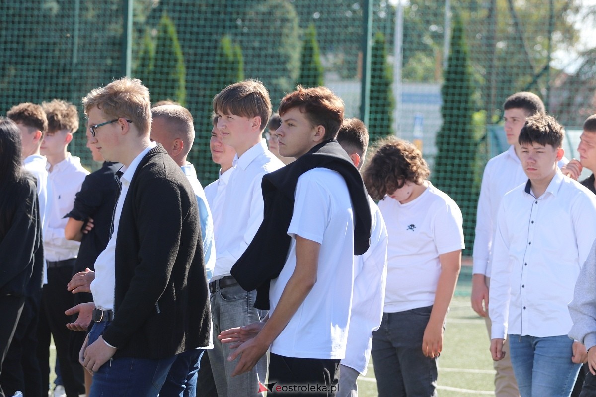 Rozpoczęcie roku szkolnego 2026/27 w ZSZ 1 w Ostrołęce [1.09.2026] - zdjęcie #66 - eOstroleka.pl
