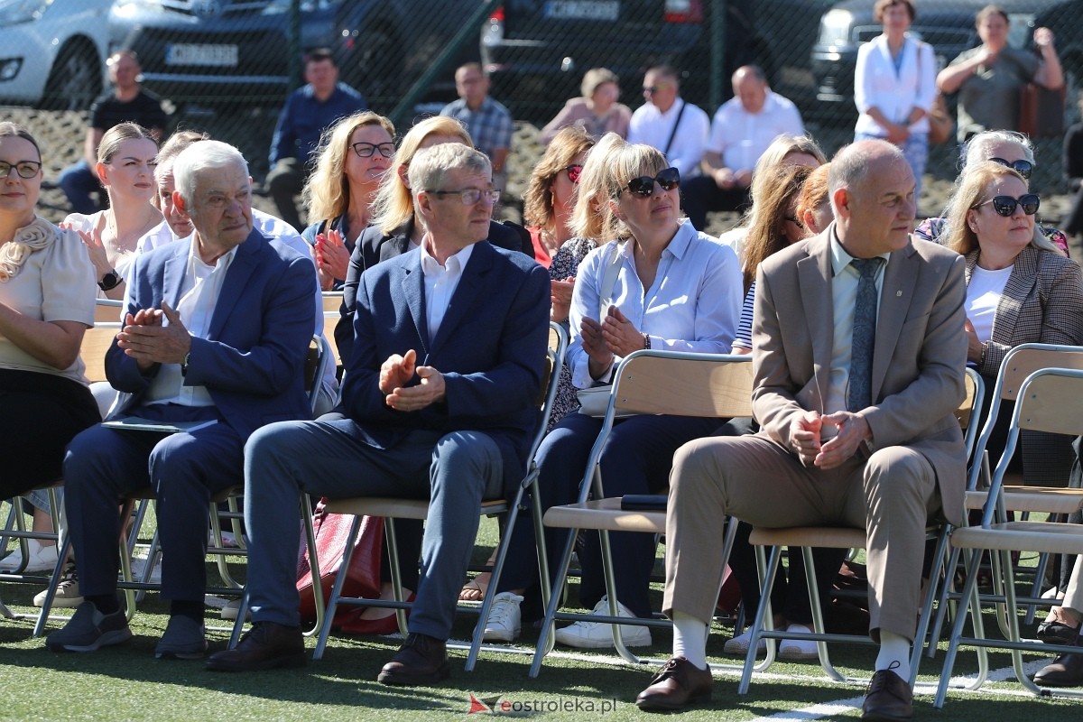 Rozpoczęcie roku szkolnego 2026/27 w ZSZ 1 w Ostrołęce [1.09.2026] - zdjęcie #43 - eOstroleka.pl