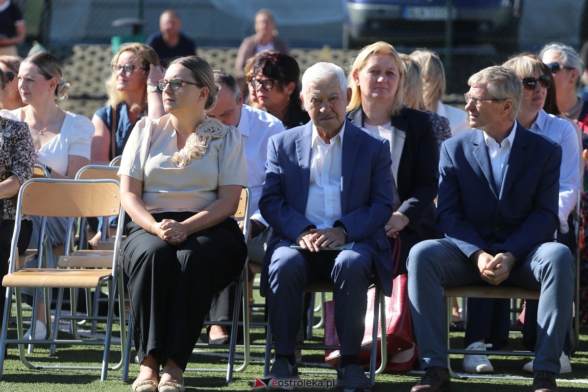 Rozpoczęcie roku szkolnego 2026/27 w ZSZ 1 w Ostrołęce [1.09.2026] - zdjęcie #29 - eOstroleka.pl