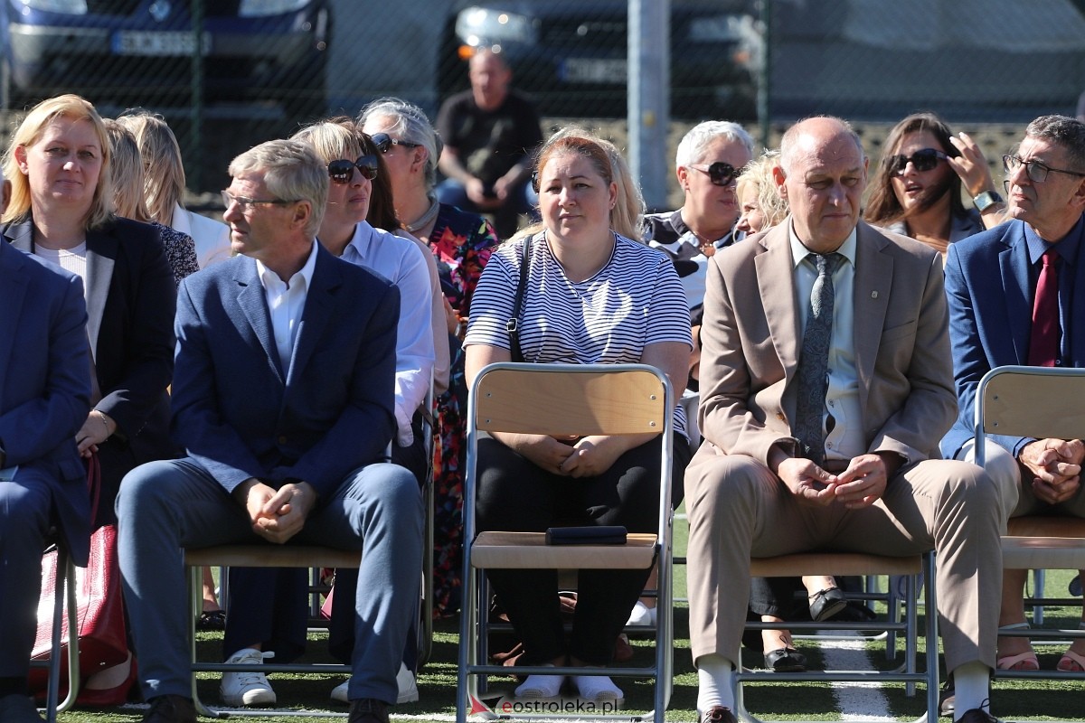 Rozpoczęcie roku szkolnego 2026/27 w ZSZ 1 w Ostrołęce [1.09.2026] - zdjęcie #28 - eOstroleka.pl