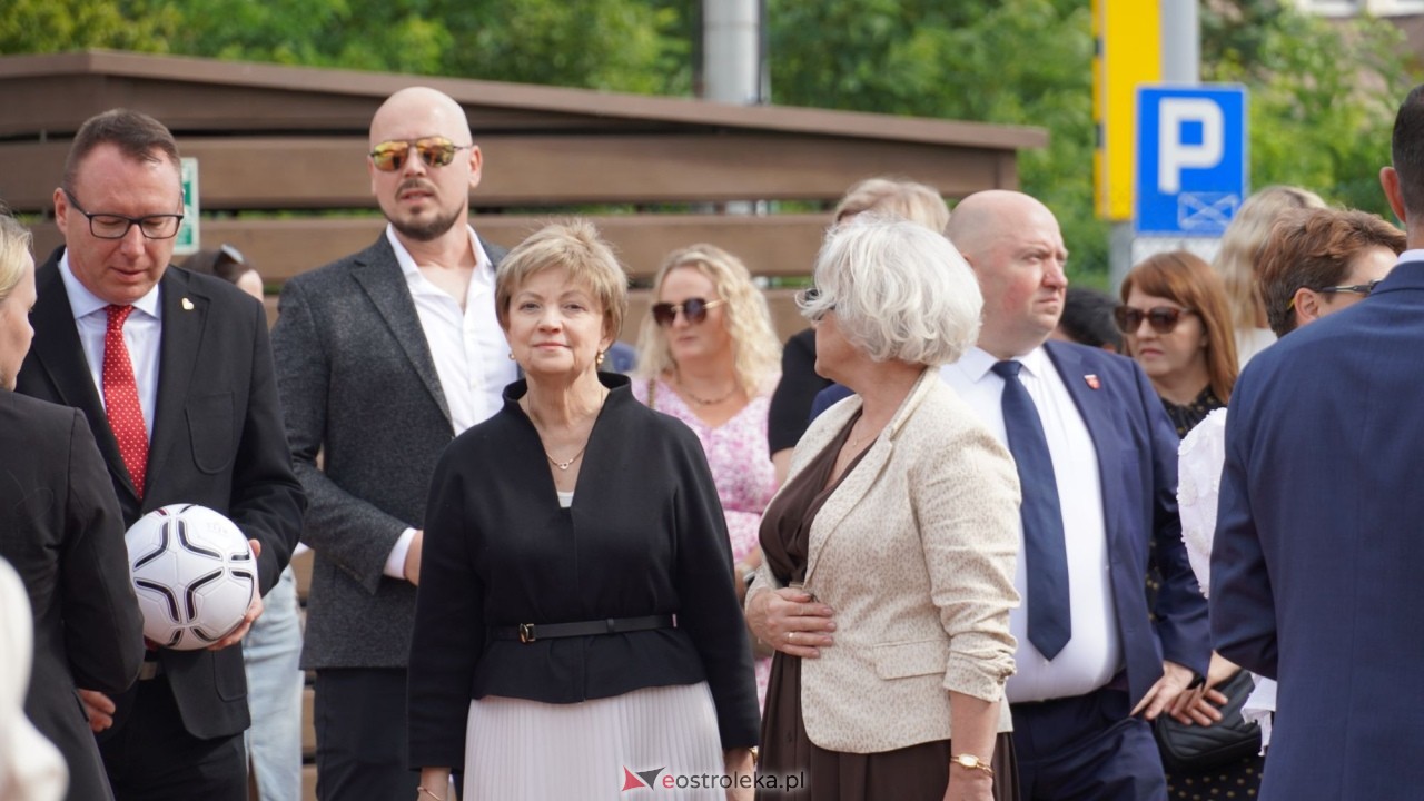 Uroczyste otwarcie sali gimnastycznej w Szkole Podstawowej w Antoniach [01.09.2026] - zdjęcie #85 - eOstroleka.pl