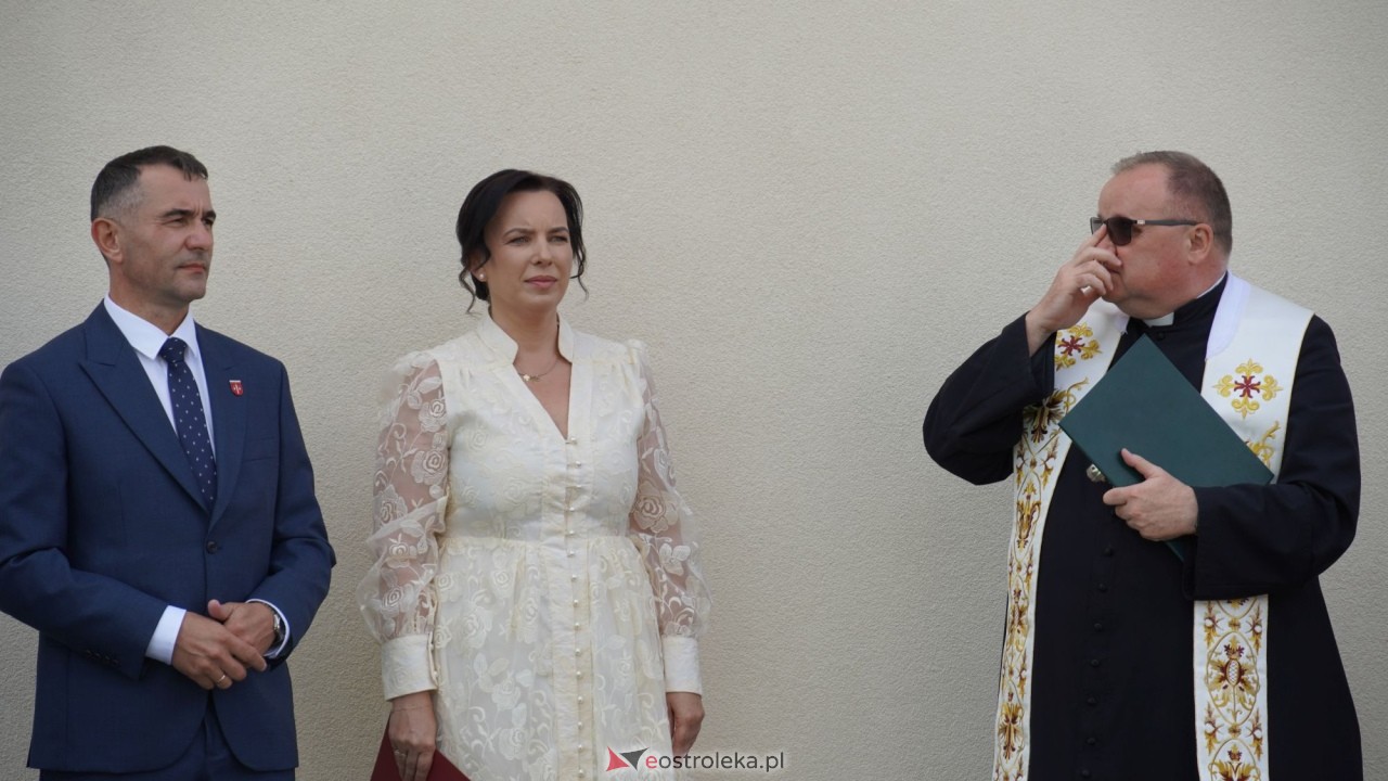 Uroczyste otwarcie sali gimnastycznej w Szkole Podstawowej w Antoniach [01.09.2026] - zdjęcie #61 - eOstroleka.pl