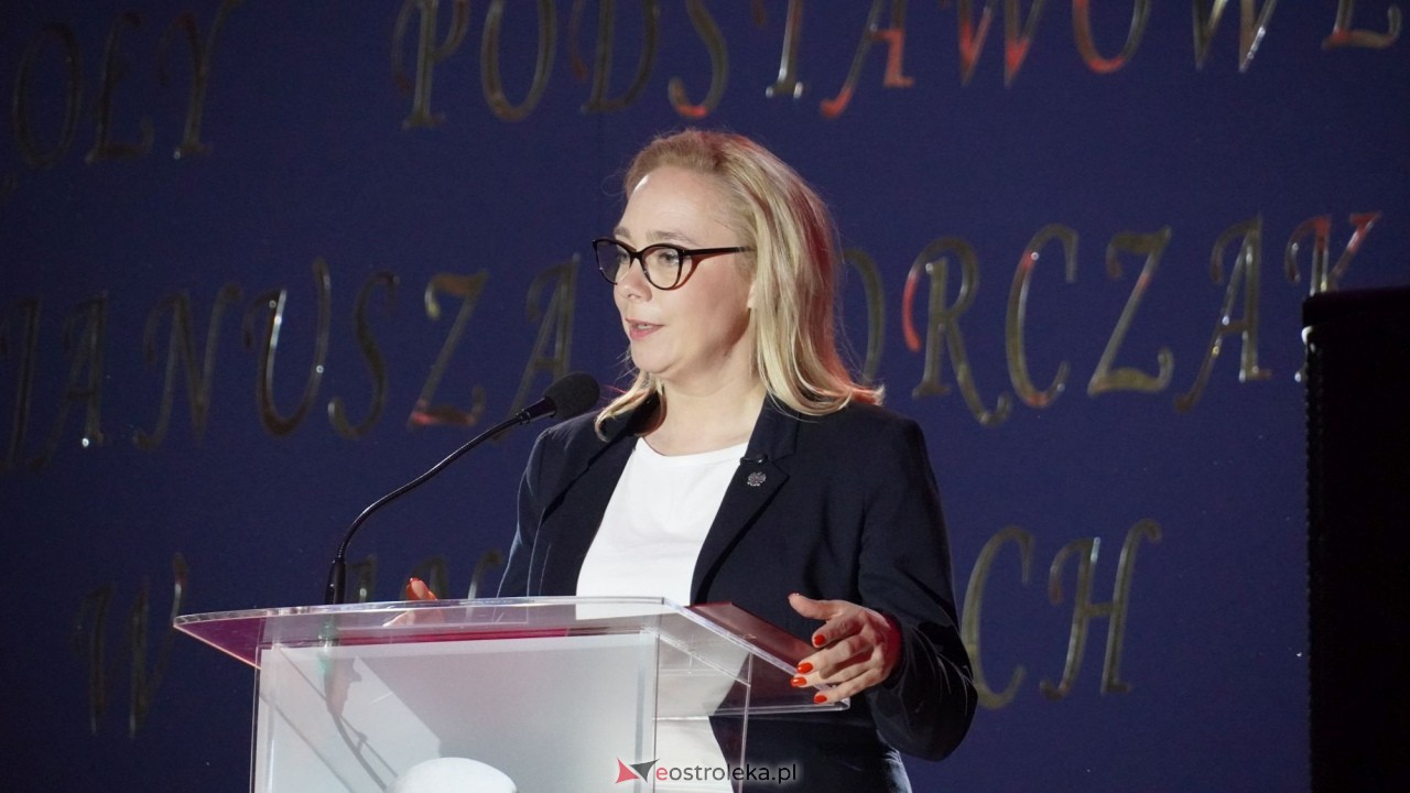 Uroczyste otwarcie sali gimnastycznej w Szkole Podstawowej w Antoniach [01.09.2026] - zdjęcie #28 - eOstroleka.pl