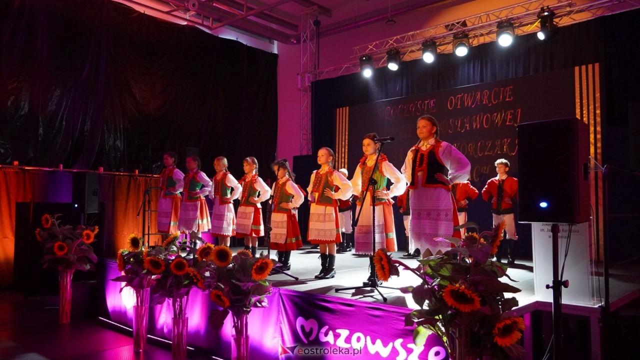 Uroczyste otwarcie sali gimnastycznej w Szkole Podstawowej w Antoniach [01.09.2026] - zdjęcie #23 - eOstroleka.pl