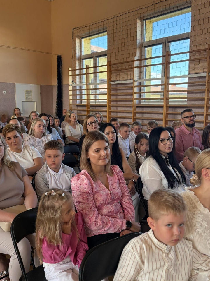 Rozpoczęcie roku szkolnego w gminie Czerwin [02.09.2026] - zdjęcie #22 - eOstroleka.pl