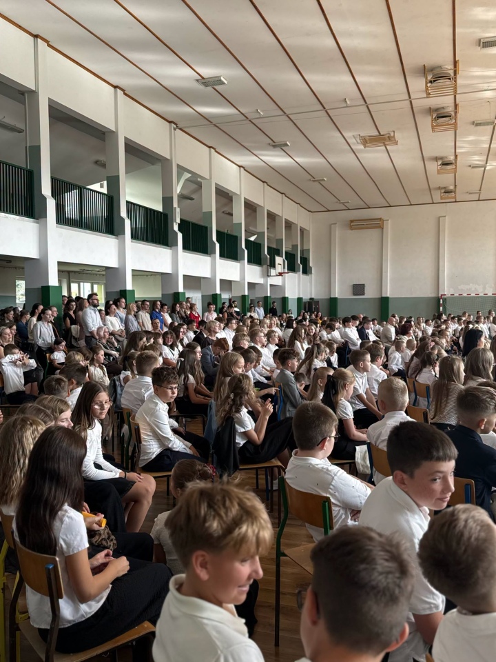 Rozpoczęcie roku szkolnego w gminie Czerwin [02.09.2026] - zdjęcie #15 - eOstroleka.pl
