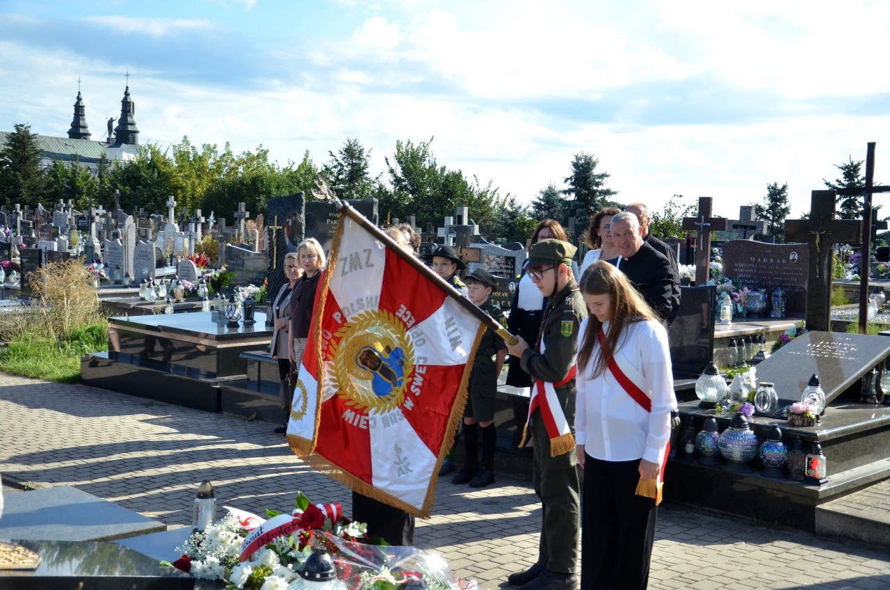 Rozpoczęcie roku szkolnego 2026/27 w Kadzidle [01.09.2026] - zdjęcie #60 - eOstroleka.pl
