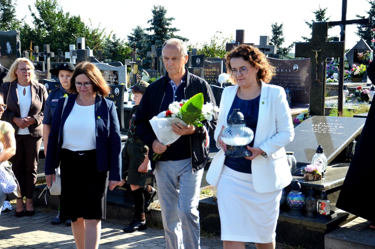 Rozpoczęcie roku szkolnego 2026/27 w Kadzidle [01.09.2026] - zdjęcie #58 - eOstroleka.pl