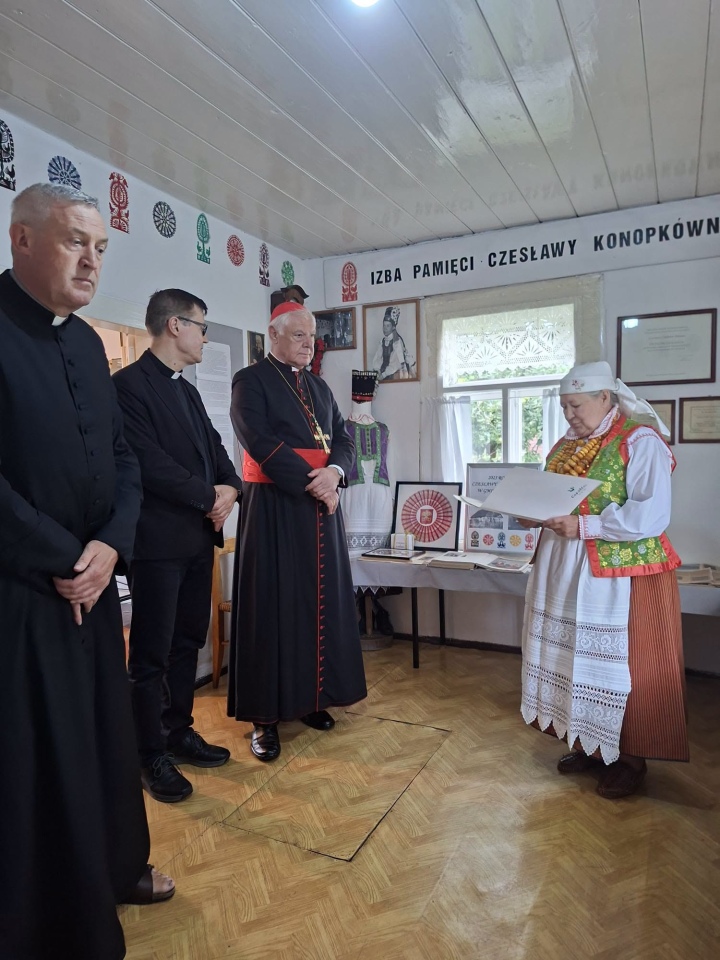 Kardynał Müller w gminie Kadzidło. Co sprowadziło go na Kurpie? [02.09.2026] - zdjęcie #24 - eOstroleka.pl