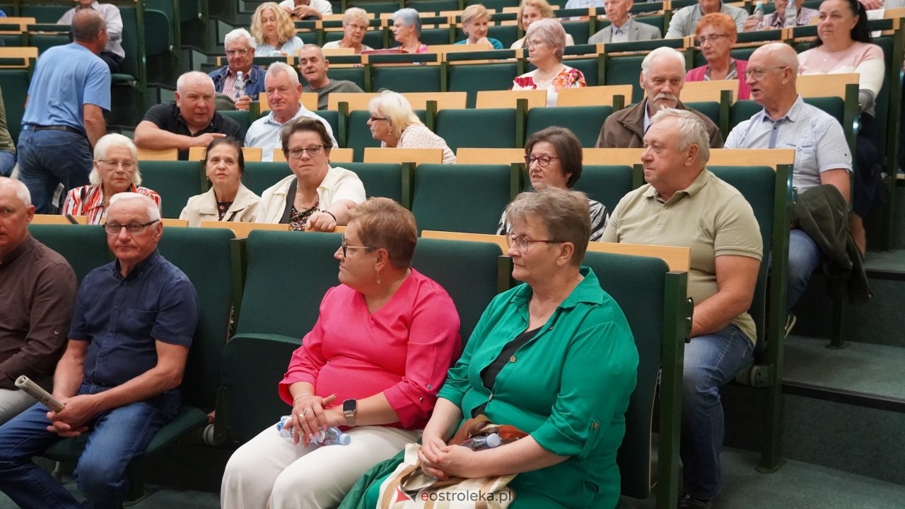 Spotkanie z posłem PiS Marcinem Grabowskim [03.09.2026] - zdjęcie #52 - eOstroleka.pl