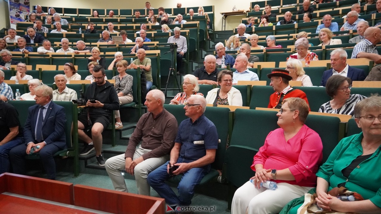 Spotkanie z posłem PiS Marcinem Grabowskim [03.09.2026] - zdjęcie #27 - eOstroleka.pl