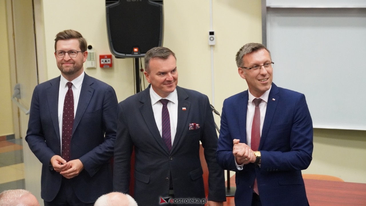 Spotkanie z posłem PiS Marcinem Grabowskim [03.09.2026] - zdjęcie #22 - eOstroleka.pl