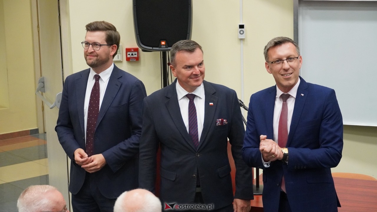 Spotkanie z posłem PiS Marcinem Grabowskim [03.09.2026] - zdjęcie #21 - eOstroleka.pl