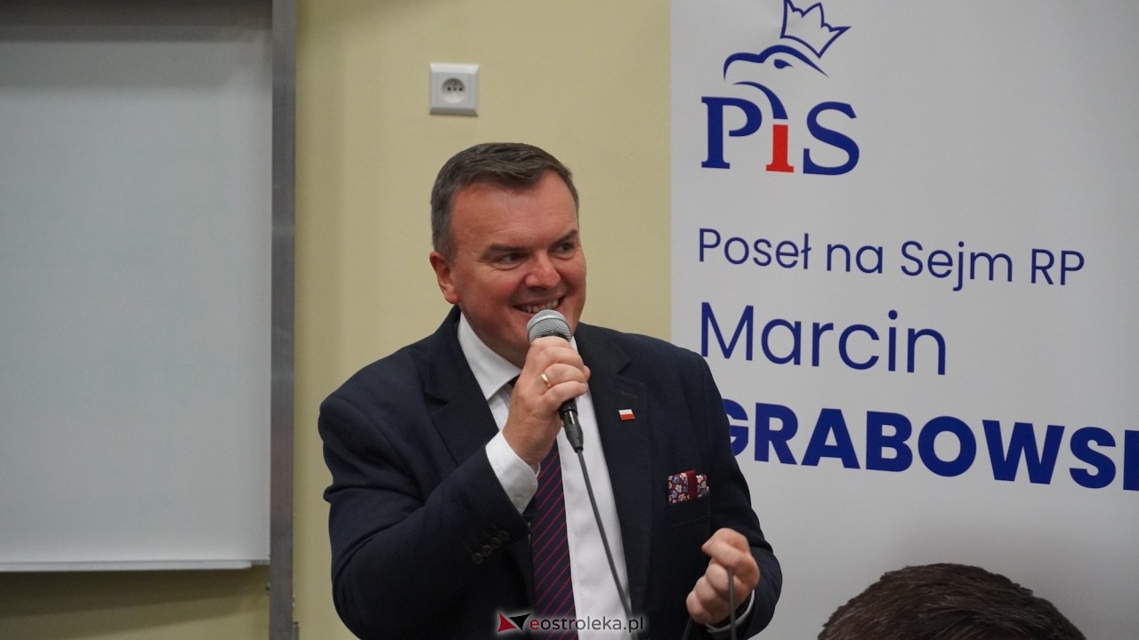 Spotkanie z posłem PiS Marcinem Grabowskim [03.09.2026] - zdjęcie #11 - eOstroleka.pl