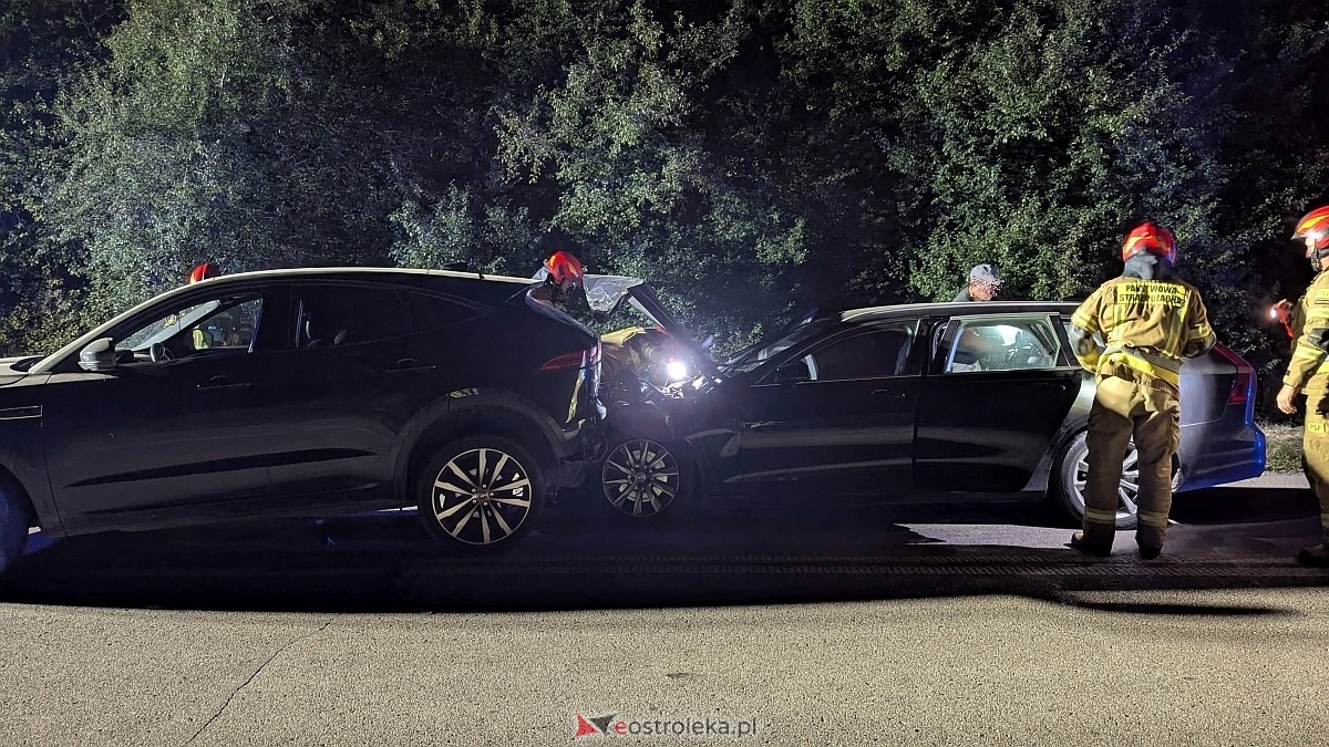 Wypadek na trasie Ostrołęka - Goworowo [3.09.2026] - zdjęcie #13 - eOstroleka.pl