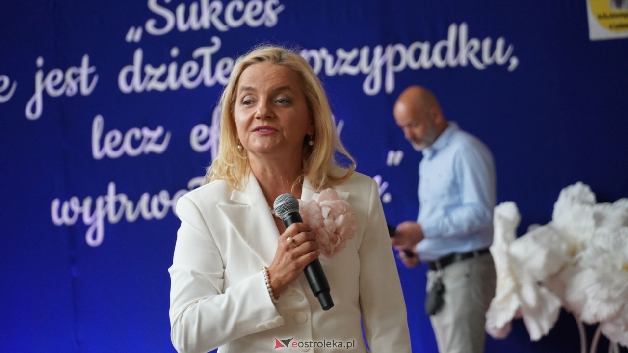 Wręcznie aktów nadania stopnia awansu zawodowego nauczyciela dyplomowanego [04.09.2026] - zdjęcie #220 - eOstroleka.pl