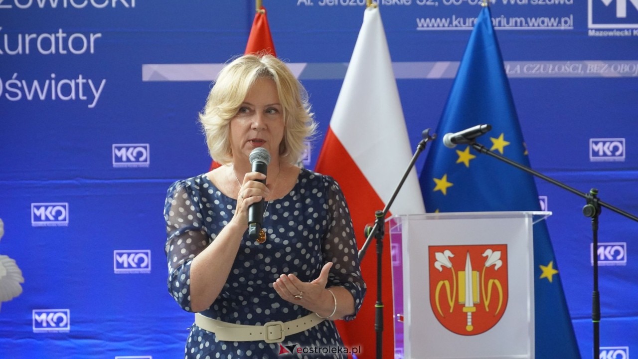 Wręcznie aktów nadania stopnia awansu zawodowego nauczyciela dyplomowanego [04.09.2026] - zdjęcie #217 - eOstroleka.pl