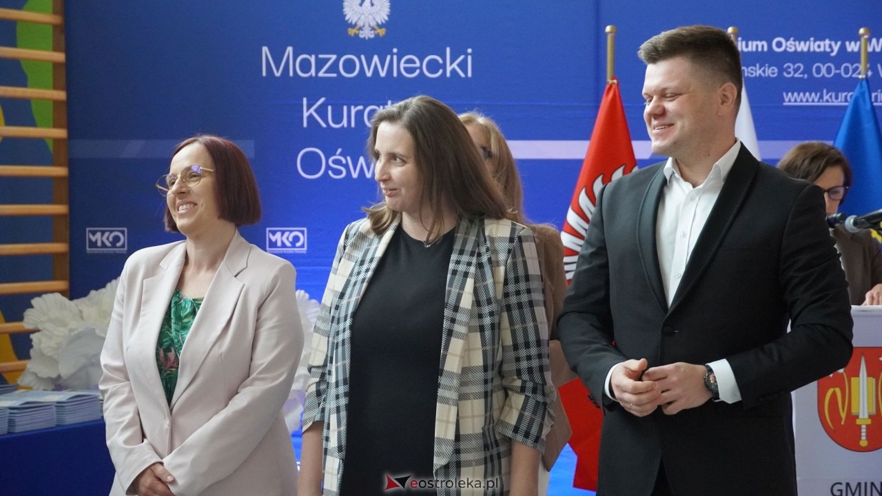 Wręcznie aktów nadania stopnia awansu zawodowego nauczyciela dyplomowanego [04.09.2026] - zdjęcie #141 - eOstroleka.pl