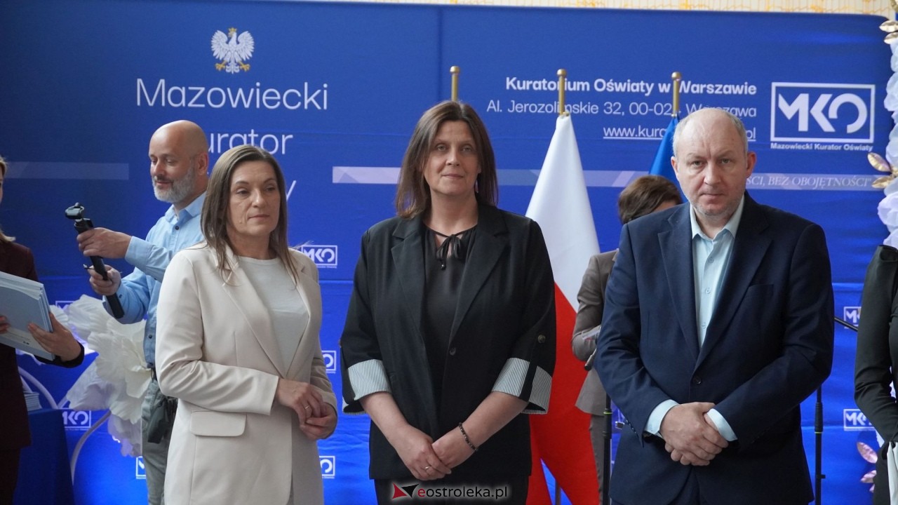 Wręcznie aktów nadania stopnia awansu zawodowego nauczyciela dyplomowanego [04.09.2026] - zdjęcie #103 - eOstroleka.pl