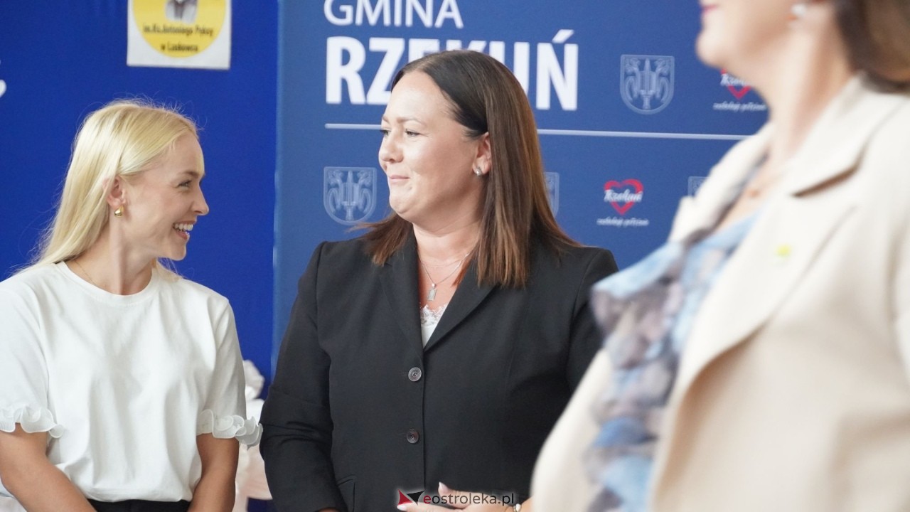 Wręcznie aktów nadania stopnia awansu zawodowego nauczyciela dyplomowanego [04.09.2026] - zdjęcie #97 - eOstroleka.pl