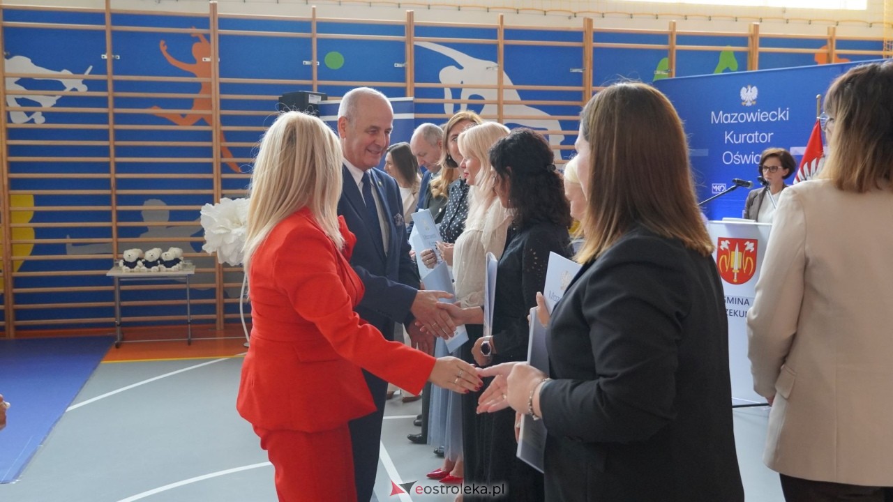 Wręcznie aktów nadania stopnia awansu zawodowego nauczyciela dyplomowanego [04.09.2026] - zdjęcie #81 - eOstroleka.pl