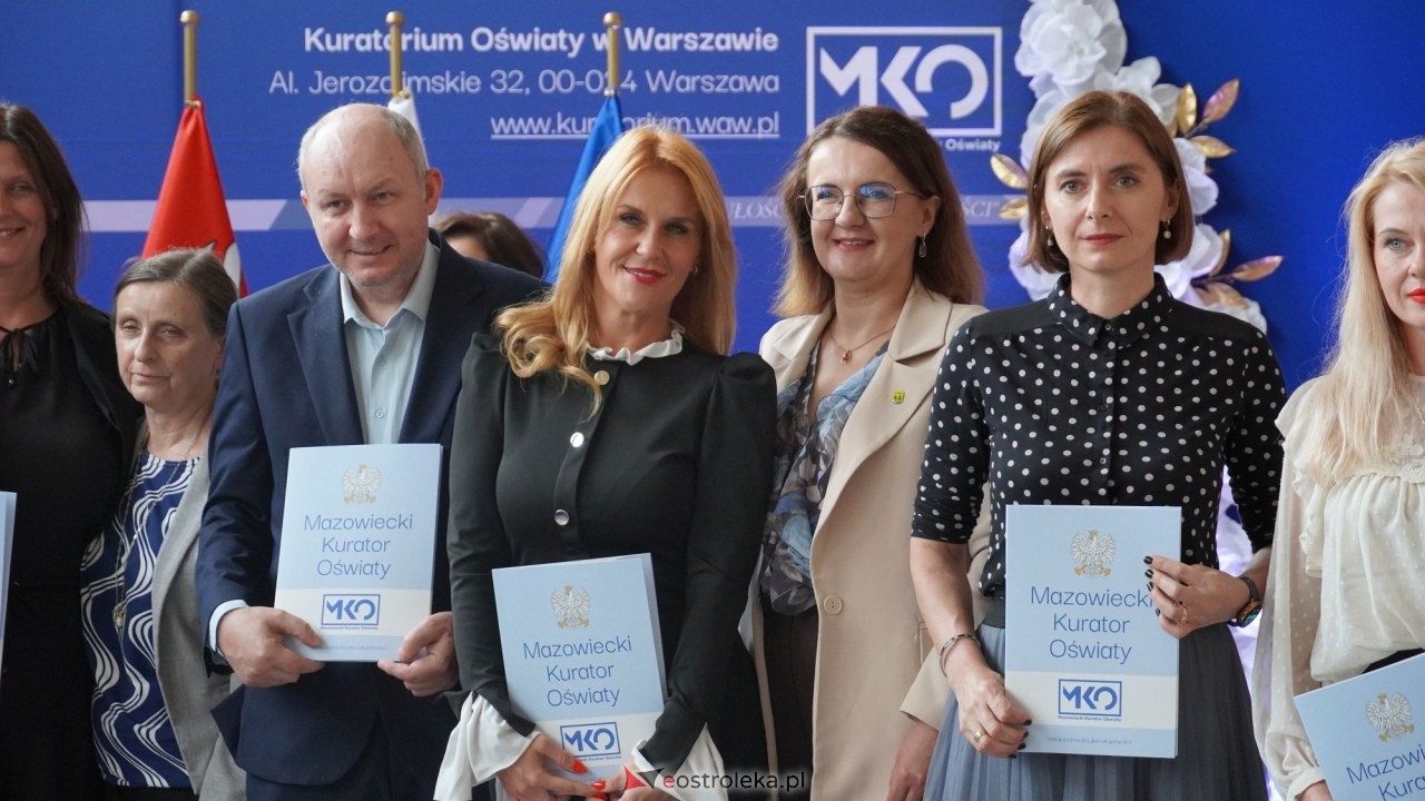 Wręcznie aktów nadania stopnia awansu zawodowego nauczyciela dyplomowanego [04.09.2026] - zdjęcie #73 - eOstroleka.pl