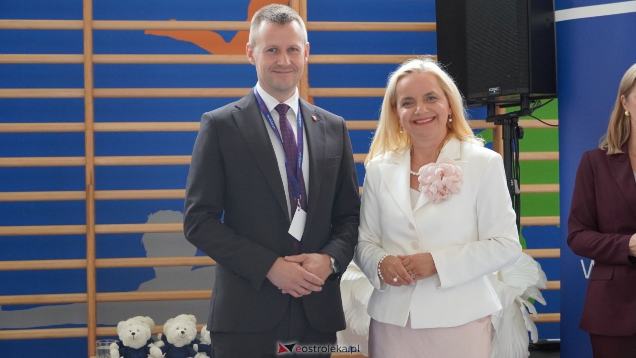 Wręcznie aktów nadania stopnia awansu zawodowego nauczyciela dyplomowanego [04.09.2026] - zdjęcie #39 - eOstroleka.pl