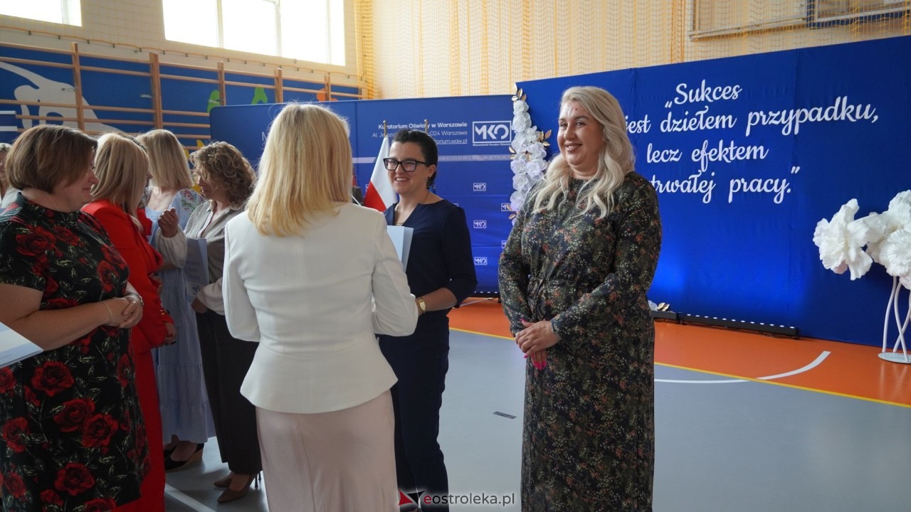 Wręcznie aktów nadania stopnia awansu zawodowego nauczyciela dyplomowanego [04.09.2026] - zdjęcie #28 - eOstroleka.pl
