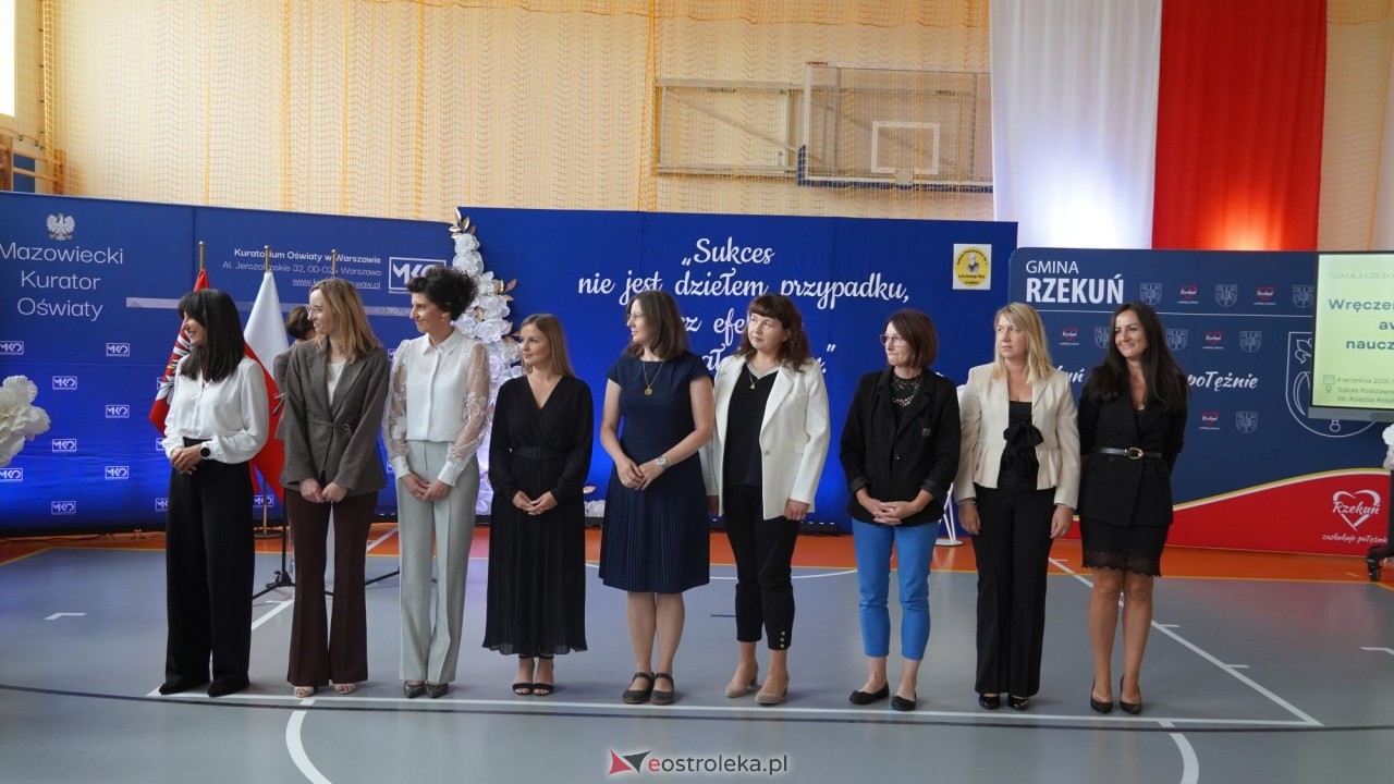 Wręcznie aktów nadania stopnia awansu zawodowego nauczyciela dyplomowanego [04.09.2026] - zdjęcie #18 - eOstroleka.pl