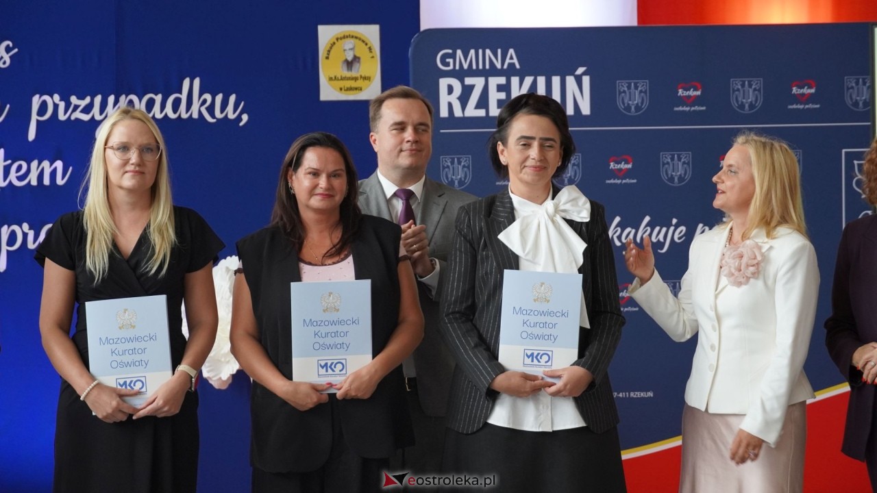 Wręcznie aktów nadania stopnia awansu zawodowego nauczyciela dyplomowanego [04.09.2026] - zdjęcie #204 - eOstroleka.pl