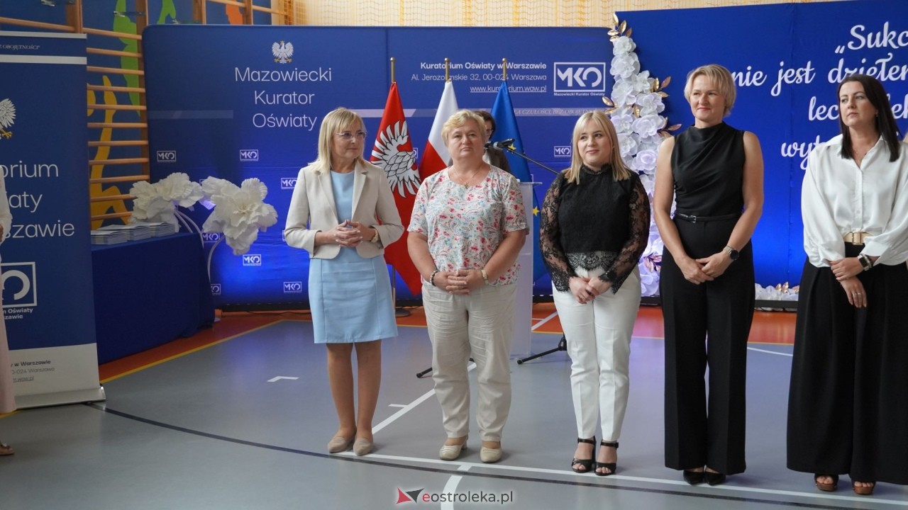 Wręcznie aktów nadania stopnia awansu zawodowego nauczyciela dyplomowanego [04.09.2026] - zdjęcie #198 - eOstroleka.pl