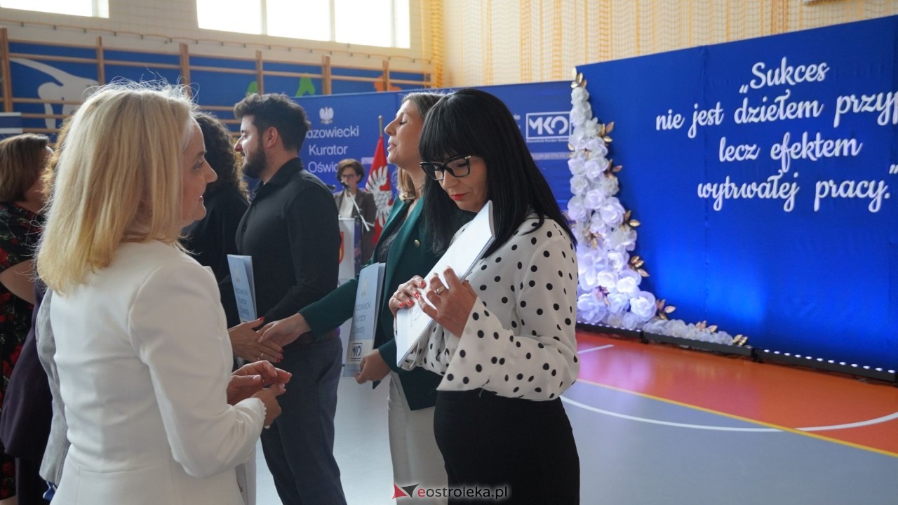 Wręcznie aktów nadania stopnia awansu zawodowego nauczyciela dyplomowanego [04.09.2026] - zdjęcie #182 - eOstroleka.pl