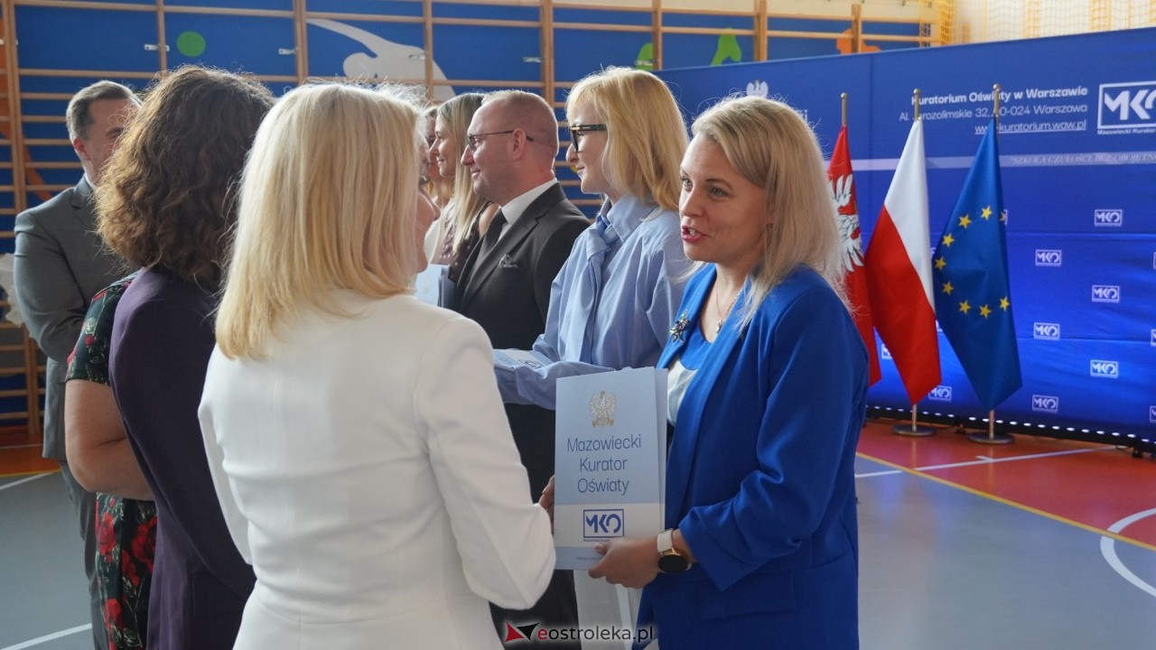 Wręcznie aktów nadania stopnia awansu zawodowego nauczyciela dyplomowanego [04.09.2026] - zdjęcie #150 - eOstroleka.pl