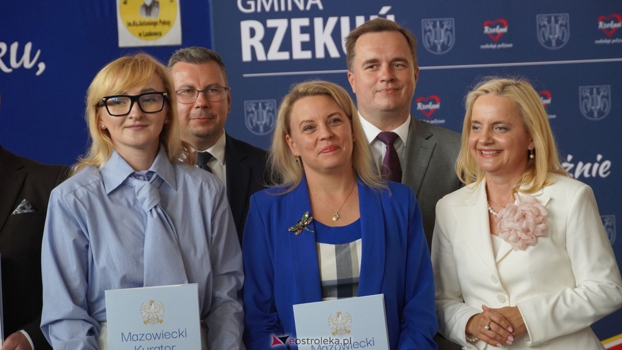 Wręcznie aktów nadania stopnia awansu zawodowego nauczyciela dyplomowanego [04.09.2026] - zdjęcie #140 - eOstroleka.pl