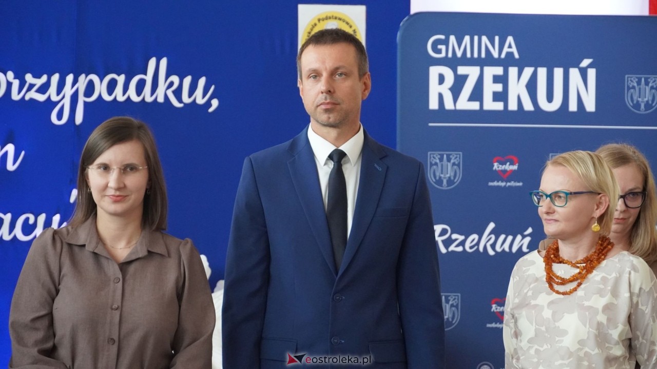 Wręcznie aktów nadania stopnia awansu zawodowego nauczyciela dyplomowanego [04.09.2026] - zdjęcie #132 - eOstroleka.pl