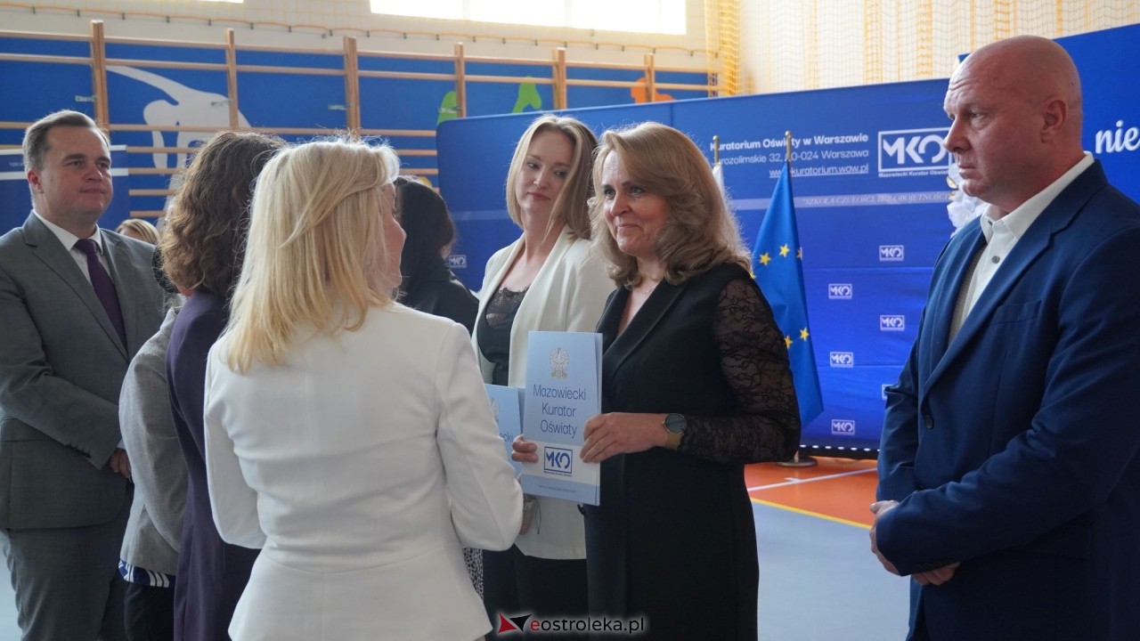 Wręcznie aktów nadania stopnia awansu zawodowego nauczyciela dyplomowanego [04.09.2026] - zdjęcie #74 - eOstroleka.pl