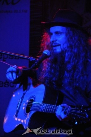 Paweł Drak Grzegorczyk zagrał niecodzienny koncert w Avalonie [29.XII.2011] - zdjęcie #6 - eOstroleka.pl