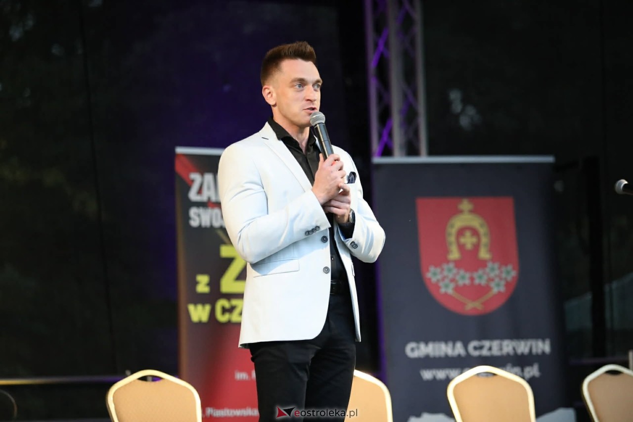 Narodowe Czytanie i recital Jakuba Milewskiego w Czerwinie [04.09.2026] - zdjęcie #64 - eOstroleka.pl