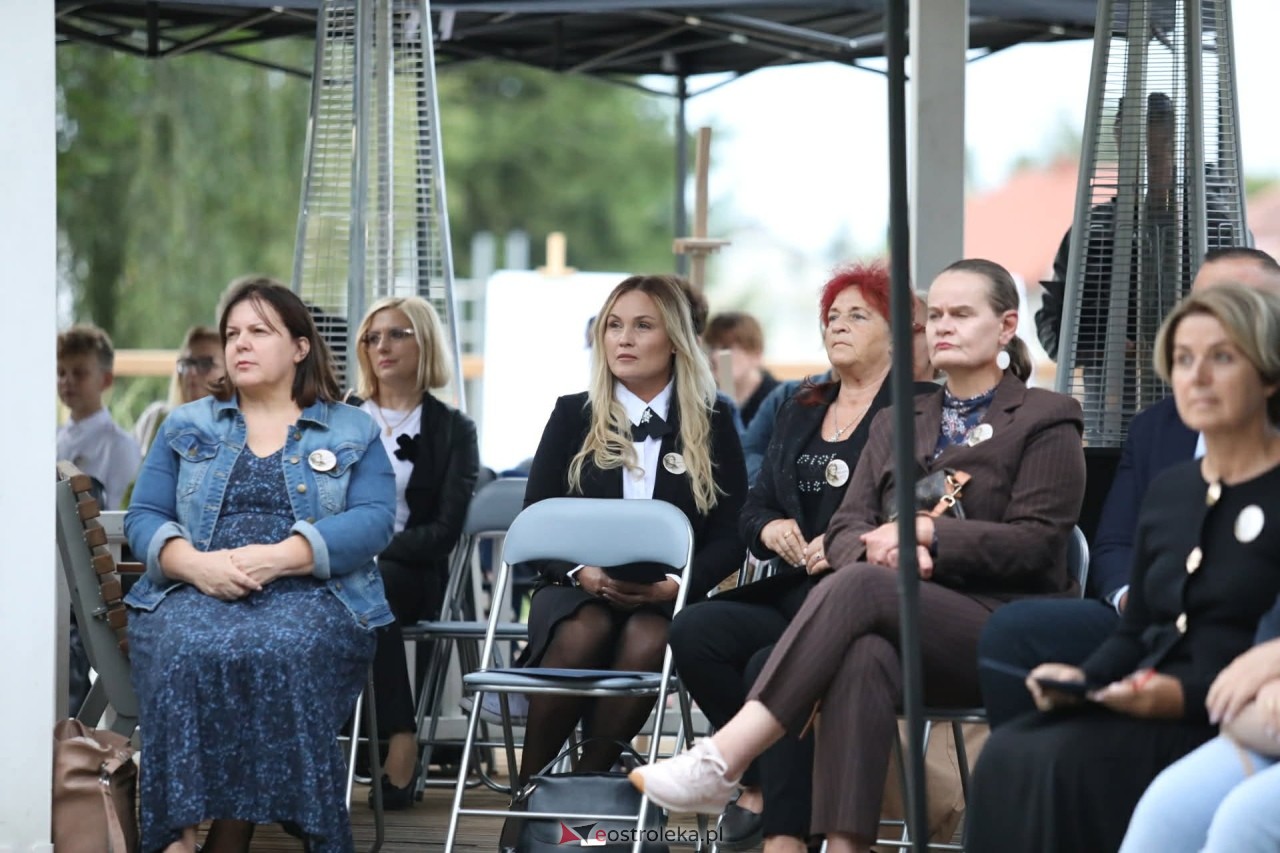 Narodowe Czytanie i recital Jakuba Milewskiego w Czerwinie [04.09.2026] - zdjęcie #59 - eOstroleka.pl