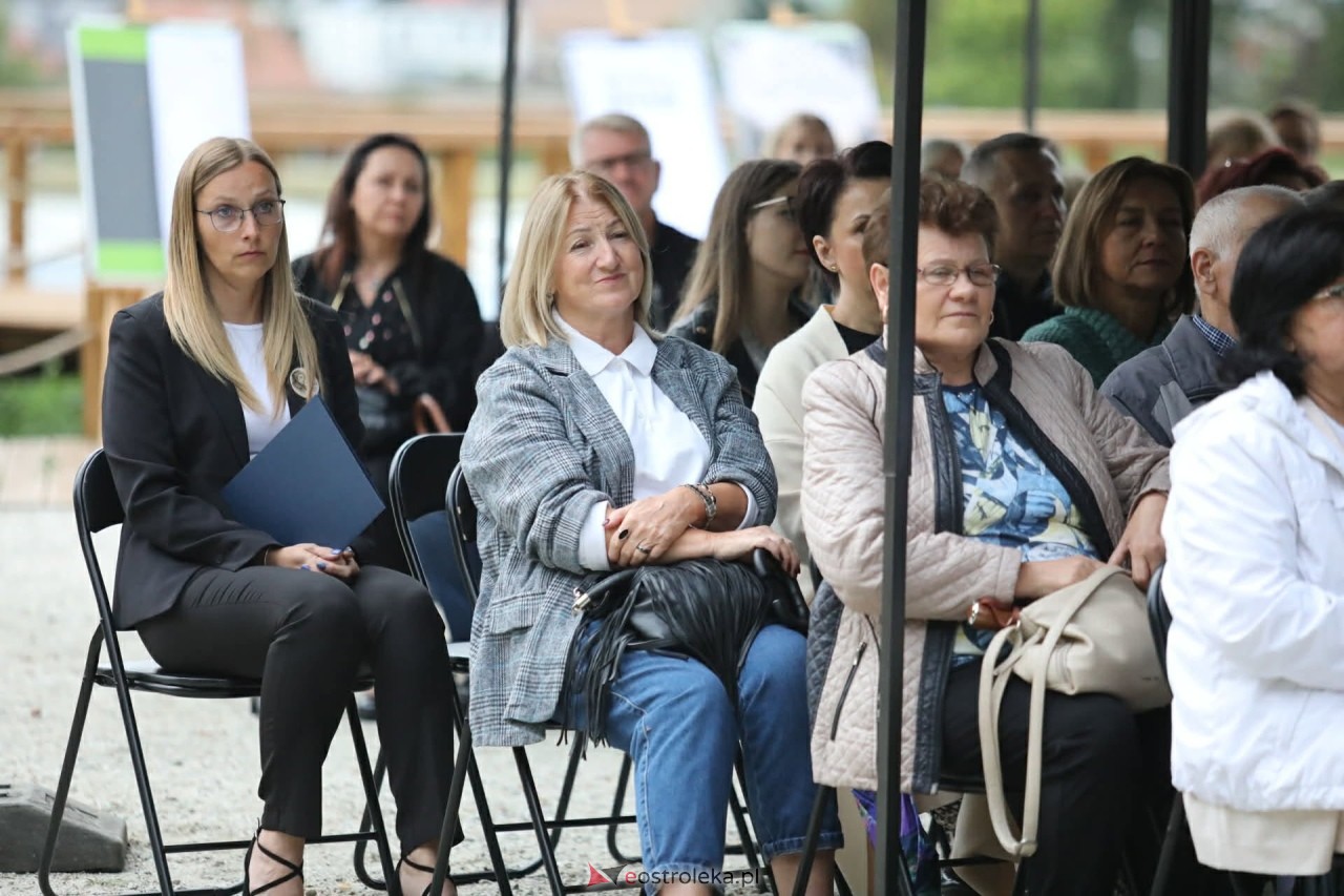 Narodowe Czytanie i recital Jakuba Milewskiego w Czerwinie [04.09.2026] - zdjęcie #56 - eOstroleka.pl