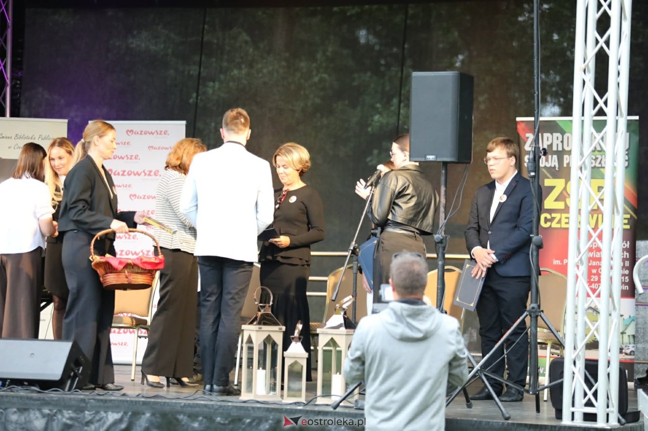 Narodowe Czytanie i recital Jakuba Milewskiego w Czerwinie [04.09.2026] - zdjęcie #50 - eOstroleka.pl