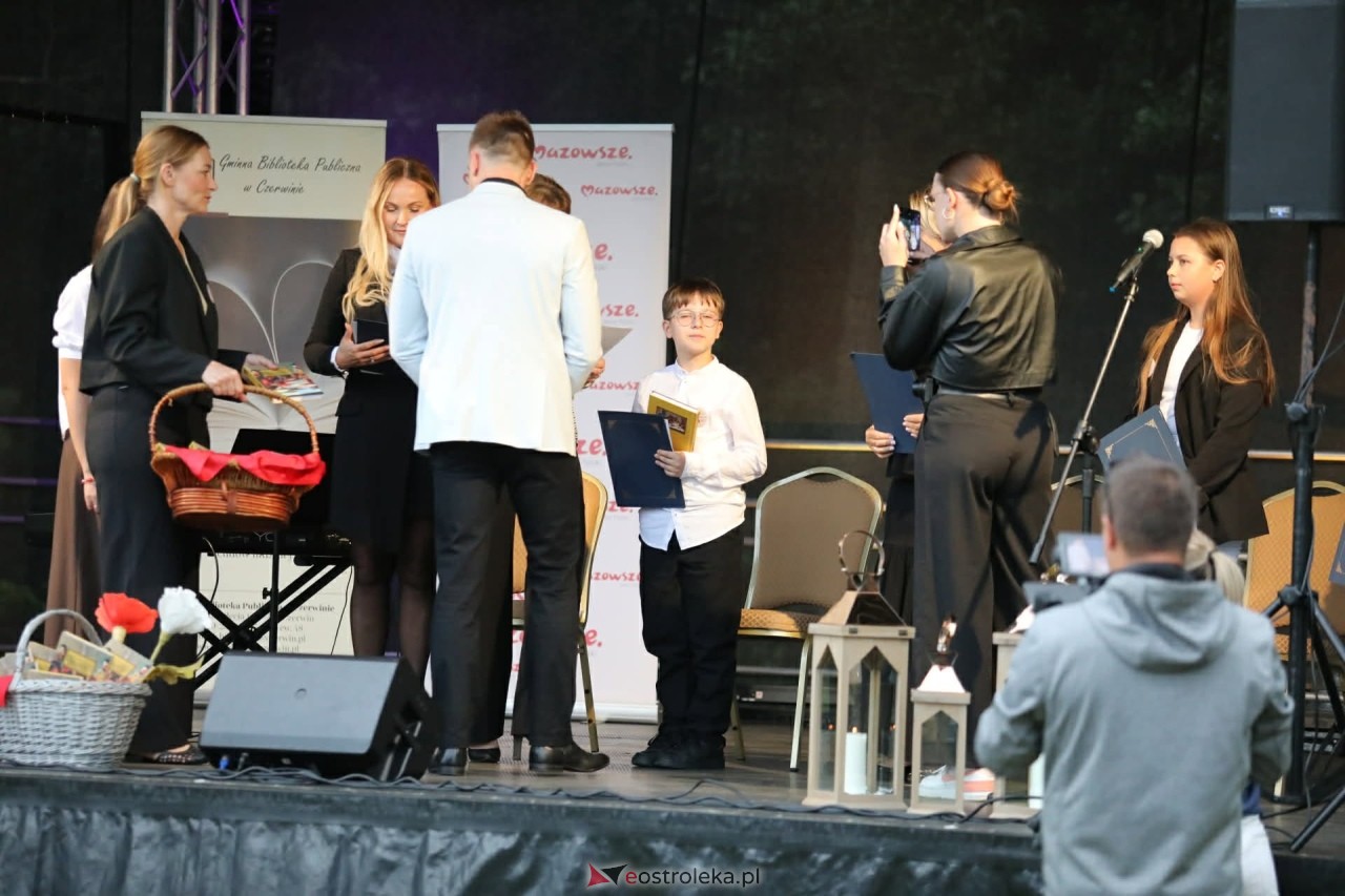 Narodowe Czytanie i recital Jakuba Milewskiego w Czerwinie [04.09.2026] - zdjęcie #30 - eOstroleka.pl