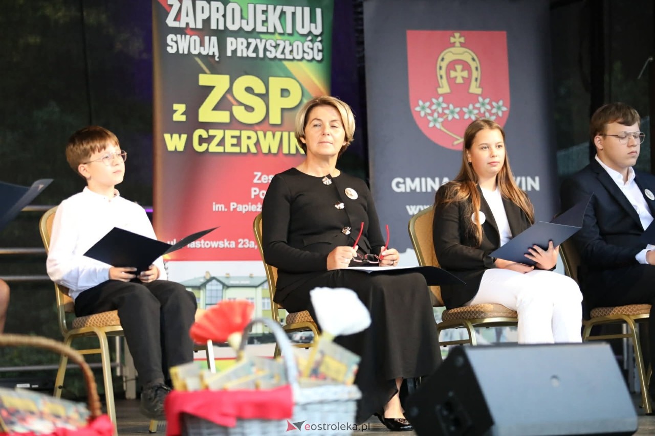 Narodowe Czytanie i recital Jakuba Milewskiego w Czerwinie [04.09.2026] - zdjęcie #14 - eOstroleka.pl