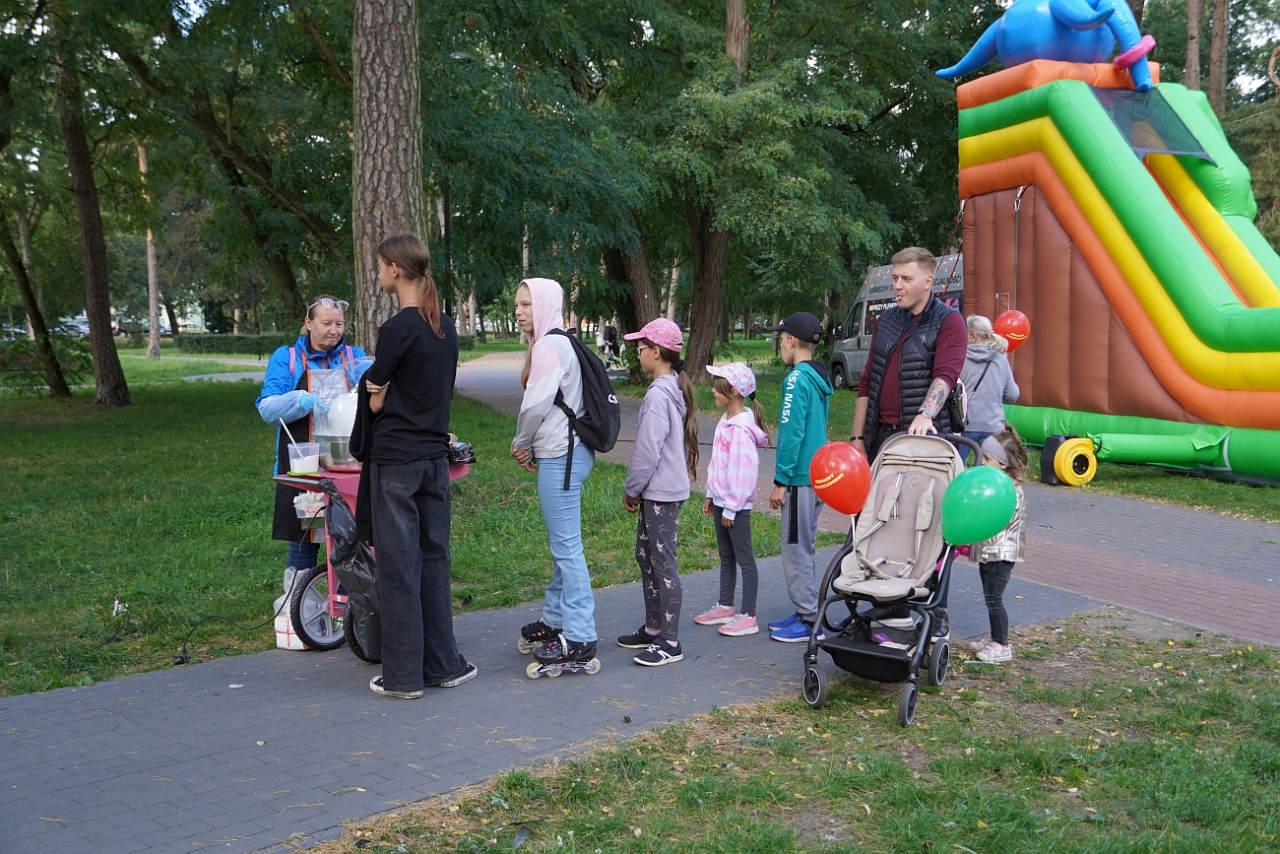 Pożegnanie lata z Radą Osiedla Parkowe [5.09.2026] - zdjęcie #40 - eOstroleka.pl