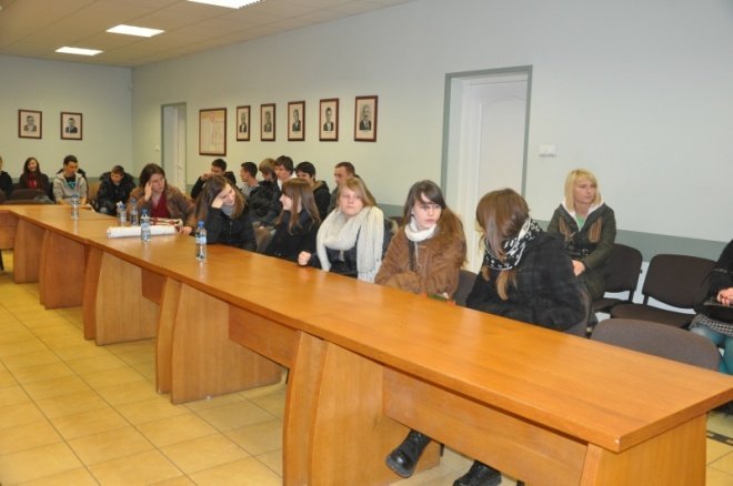 XX finał WOŚP: Spotkania z wolontariuszami [3.I.2011] - zdjęcie #1 - eOstroleka.pl